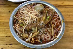 螺蛳粉(タニシのピリ辛麺)